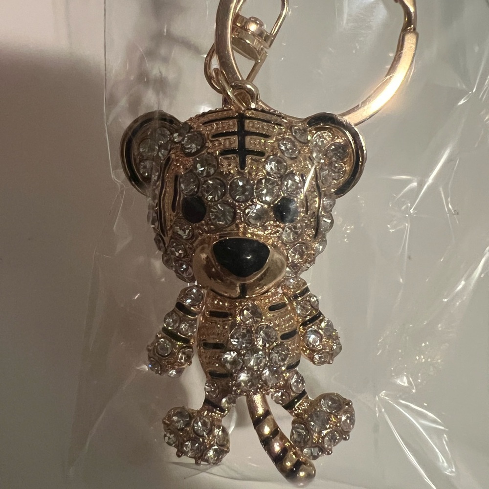Sparkling Crystal Tiger Keychain